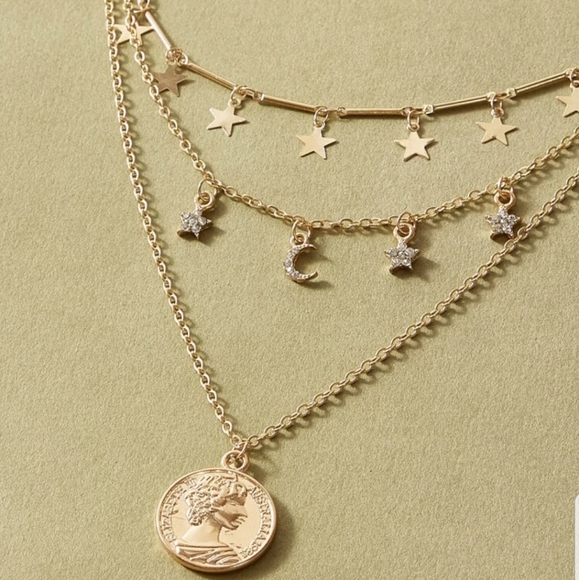 ☆Savannah☆ Coin and Stars Necklace - Picture 2 of 3